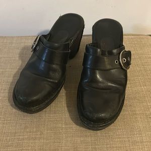 Ariat clog with buckle detail